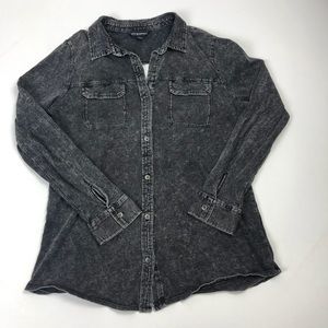 Rock & Republic | Chambray Shirt | Keyhole Cutout‎
